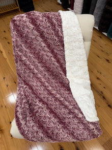  Minky TS Cranberry Crush w/Natural 40" x 57"