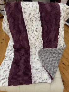  Minky Travel Size Plumwine SO Berry w/Gray 36" x 57"